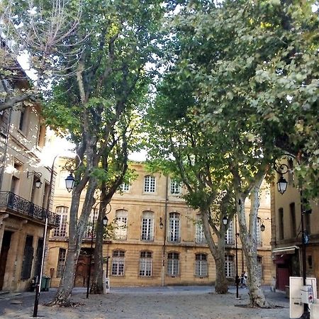 Beau Duplex Avec Terrasse - Centre Historique Apartamento Aix-en-Provence Exterior foto