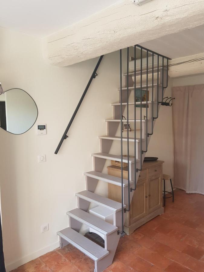 Beau Duplex Avec Terrasse - Centre Historique Apartamento Aix-en-Provence Exterior foto